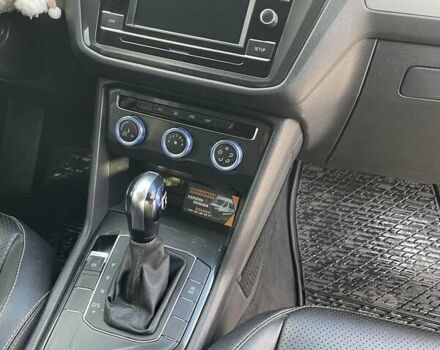 Синий Фольксваген Тигуан, объемом двигателя 2 л и пробегом 109 тыс. км за 18000 $, фото 30 на Automoto.ua