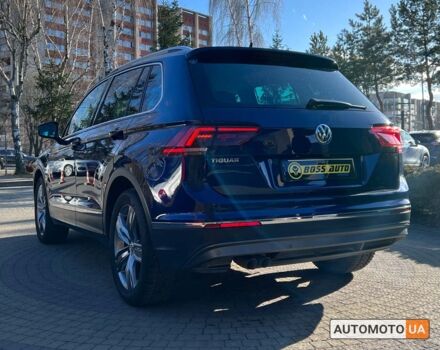 Синій Фольксваген Тігуан, об'ємом двигуна 2 л та пробігом 164 тис. км за 25300 $, фото 4 на Automoto.ua