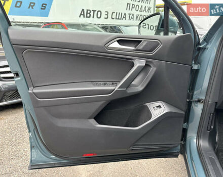 Синій Фольксваген Тігуан, об'ємом двигуна 2 л та пробігом 35 тис. км за 25500 $, фото 22 на Automoto.ua