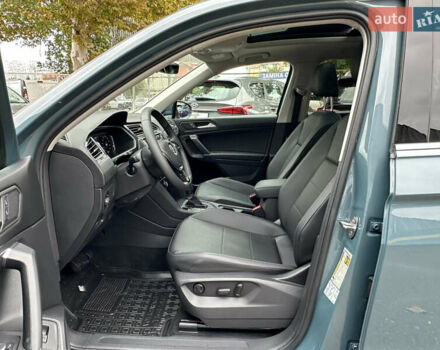 Синій Фольксваген Тігуан, об'ємом двигуна 2 л та пробігом 35 тис. км за 25500 $, фото 19 на Automoto.ua