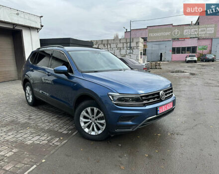 Синій Фольксваген Тігуан, об'ємом двигуна 2 л та пробігом 192 тис. км за 16999 $, фото 3 на Automoto.ua