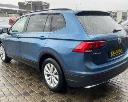 Синий Фольксваген Тигуан, объемом двигателя 2 л и пробегом 60 тыс. км за 17500 $, фото 4 на Automoto.ua