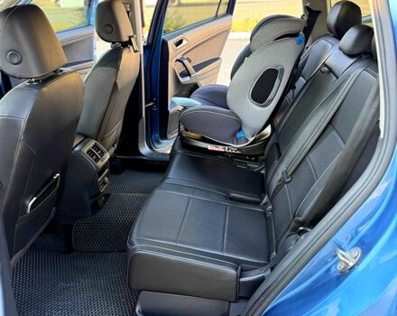 Синий Фольксваген Тигуан, объемом двигателя 2 л и пробегом 53 тыс. км за 18000 $, фото 11 на Automoto.ua