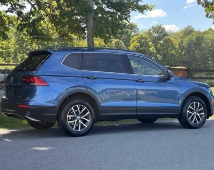 Синій Фольксваген Тігуан, об'ємом двигуна 2 л та пробігом 49 тис. км за 7800 $, фото 2 на Automoto.ua