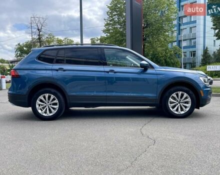 Синій Фольксваген Тігуан, об'ємом двигуна 1.98 л та пробігом 129 тис. км за 17900 $, фото 7 на Automoto.ua