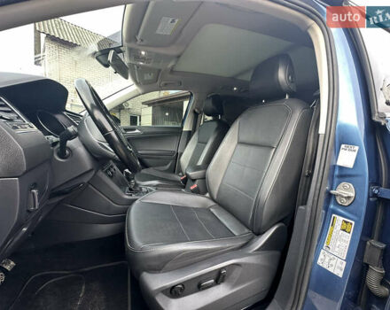 Синій Фольксваген Тігуан, об'ємом двигуна 2 л та пробігом 192 тис. км за 16999 $, фото 26 на Automoto.ua