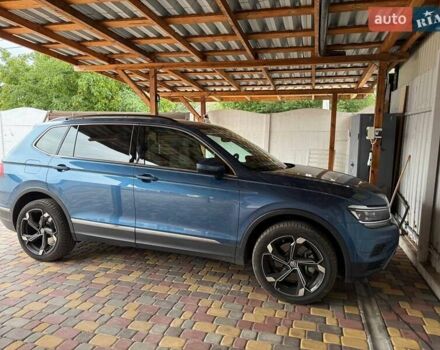 Синій Фольксваген Тігуан, об'ємом двигуна 1.98 л та пробігом 62 тис. км за 21000 $, фото 1 на Automoto.ua