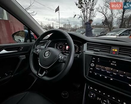 Синій Фольксваген Тігуан, об'ємом двигуна 1.98 л та пробігом 85 тис. км за 19500 $, фото 19 на Automoto.ua