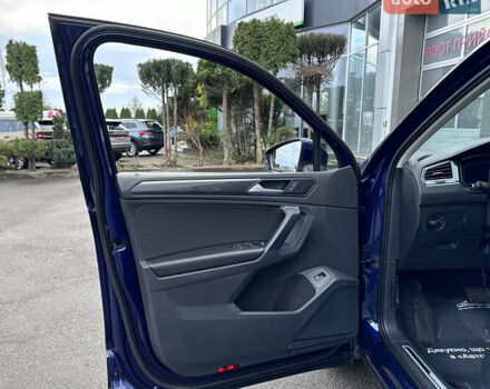 Синий Фольксваген Тигуан, объемом двигателя 1.98 л и пробегом 166 тыс. км за 26950 $, фото 38 на Automoto.ua