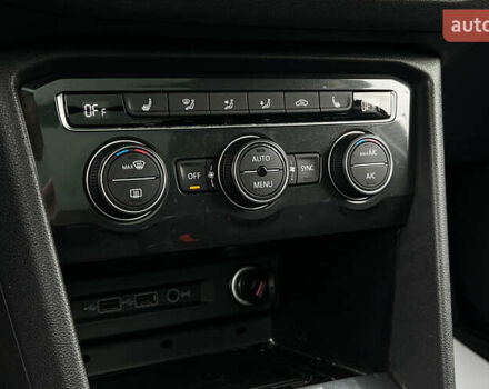 Синій Фольксваген Тігуан, об'ємом двигуна 2 л та пробігом 85 тис. км за 28500 $, фото 20 на Automoto.ua