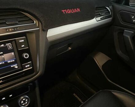 Синий Фольксваген Тигуан, объемом двигателя 2 л и пробегом 109 тыс. км за 18000 $, фото 39 на Automoto.ua