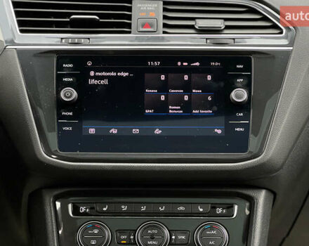 Синій Фольксваген Тігуан, об'ємом двигуна 2 л та пробігом 85 тис. км за 28500 $, фото 15 на Automoto.ua