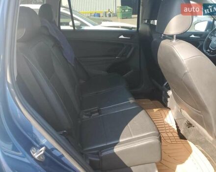 Синий Фольксваген Тигуан, объемом двигателя 2 л и пробегом 136 тыс. км за 4300 $, фото 9 на Automoto.ua