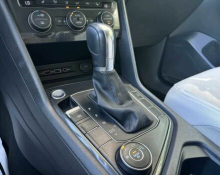 Синій Фольксваген Тігуан, об'ємом двигуна 2 л та пробігом 49 тис. км за 7800 $, фото 11 на Automoto.ua