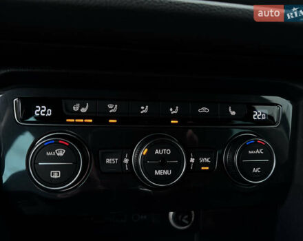 Синий Фольксваген Тигуан, объемом двигателя 1.98 л и пробегом 166 тыс. км за 26950 $, фото 51 на Automoto.ua