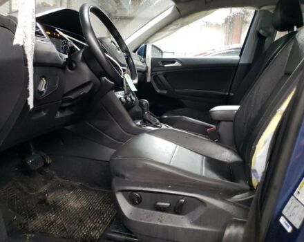 Синий Фольксваген Тигуан, объемом двигателя 2 л и пробегом 137 тыс. км за 14300 $, фото 6 на Automoto.ua