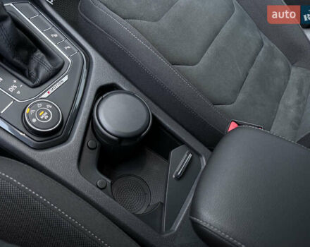 Синий Фольксваген Тигуан, объемом двигателя 1.98 л и пробегом 166 тыс. км за 26950 $, фото 59 на Automoto.ua