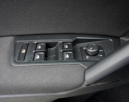 Синий Фольксваген Тигуан, объемом двигателя 2 л и пробегом 91 тыс. км за 10900 $, фото 6 на Automoto.ua