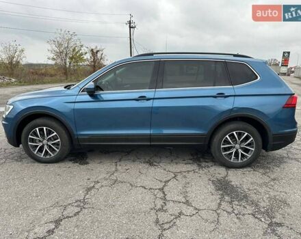 Синий Фольксваген Тигуан, объемом двигателя 2 л и пробегом 213 тыс. км за 17800 $, фото 8 на Automoto.ua