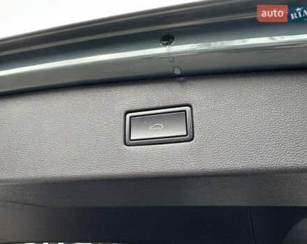 Синій Фольксваген Тігуан, об'ємом двигуна 2 л та пробігом 35 тис. км за 25500 $, фото 34 на Automoto.ua