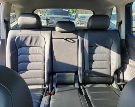 Синий Фольксваген Тигуан, объемом двигателя 2 л и пробегом 73 тыс. км за 4500 $, фото 9 на Automoto.ua