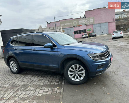 Синій Фольксваген Тігуан, об'ємом двигуна 2 л та пробігом 192 тис. км за 16999 $, фото 6 на Automoto.ua