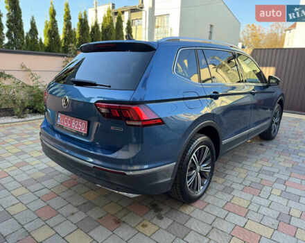 Синий Фольксваген Тигуан, объемом двигателя 1.98 л и пробегом 166 тыс. км за 19200 $, фото 6 на Automoto.ua