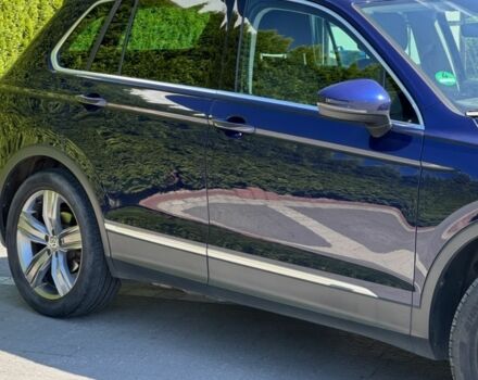 Синій Фольксваген Тігуан, об'ємом двигуна 2 л та пробігом 165 тис. км за 23500 $, фото 5 на Automoto.ua