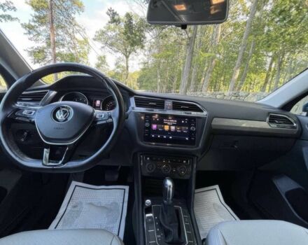 Синій Фольксваген Тігуан, об'ємом двигуна 2 л та пробігом 49 тис. км за 7800 $, фото 5 на Automoto.ua