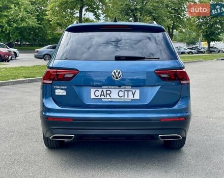 Синій Фольксваген Тігуан, об'ємом двигуна 1.98 л та пробігом 129 тис. км за 17900 $, фото 5 на Automoto.ua