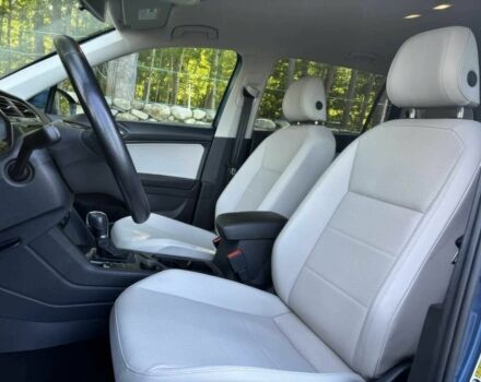 Синій Фольксваген Тігуан, об'ємом двигуна 2 л та пробігом 49 тис. км за 7800 $, фото 6 на Automoto.ua