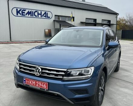 Синий Фольксваген Тигуан, объемом двигателя 2 л и пробегом 69 тыс. км за 17500 $, фото 1 на Automoto.ua