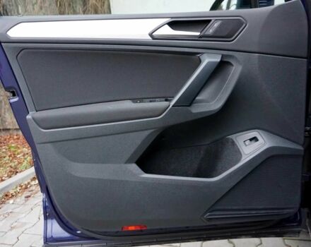 Синий Фольксваген Тигуан, объемом двигателя 2 л и пробегом 91 тыс. км за 10900 $, фото 5 на Automoto.ua