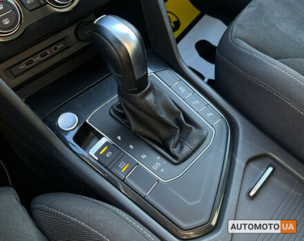 Синій Фольксваген Тігуан, об'ємом двигуна 2 л та пробігом 164 тис. км за 25300 $, фото 19 на Automoto.ua