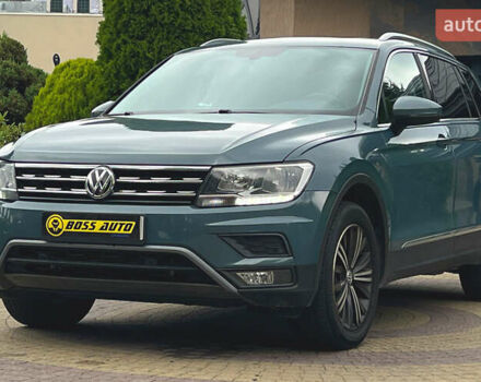 Синій Фольксваген Тігуан, об'ємом двигуна 2 л та пробігом 85 тис. км за 28500 $, фото 2 на Automoto.ua