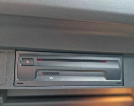 Синій Фольксваген Тігуан, об'ємом двигуна 2 л та пробігом 126 тис. км за 11200 $, фото 4 на Automoto.ua