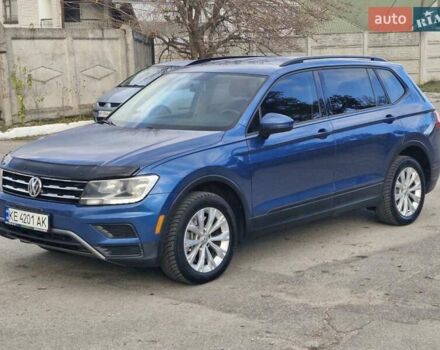 Синий Фольксваген Тигуан, объемом двигателя 2 л и пробегом 174 тыс. км за 16500 $, фото 1 на Automoto.ua