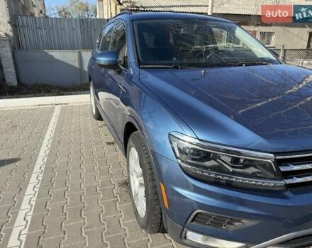 Синий Фольксваген Тигуан, объемом двигателя 2 л и пробегом 43 тыс. км за 19500 $, фото 4 на Automoto.ua
