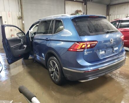 Синий Фольксваген Тигуан, объемом двигателя 2 л и пробегом 137 тыс. км за 14300 $, фото 3 на Automoto.ua