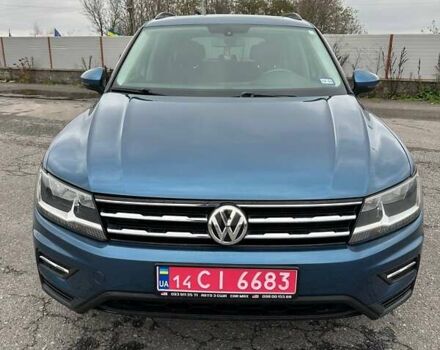 Синий Фольксваген Тигуан, объемом двигателя 2 л и пробегом 213 тыс. км за 17800 $, фото 2 на Automoto.ua