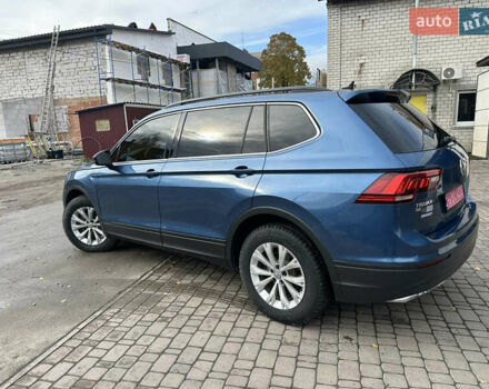 Синій Фольксваген Тігуан, об'ємом двигуна 2 л та пробігом 192 тис. км за 16999 $, фото 17 на Automoto.ua