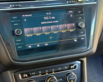 Синий Фольксваген Тигуан, объемом двигателя 2 л и пробегом 53 тыс. км за 18000 $, фото 9 на Automoto.ua