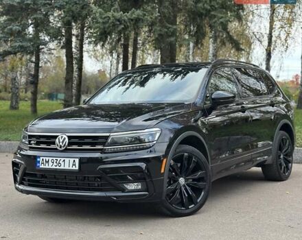 Синий Фольксваген Тигуан, объемом двигателя 2 л и пробегом 72 тыс. км за 26999 $, фото 3 на Automoto.ua