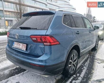 Синий Фольксваген Тигуан, объемом двигателя 2 л и пробегом 60 тыс. км за 14100 $, фото 4 на Automoto.ua