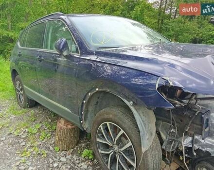 Синій Фольксваген Тігуан, об'ємом двигуна 1.98 л та пробігом 80 тис. км за 7700 $, фото 5 на Automoto.ua