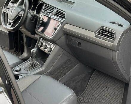 Синий Фольксваген Тигуан, объемом двигателя 2 л и пробегом 72 тыс. км за 26999 $, фото 21 на Automoto.ua