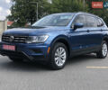 Синий Фольксваген Тигуан, объемом двигателя 2 л и пробегом 185 тыс. км за 16800 $, фото 1 на Automoto.ua