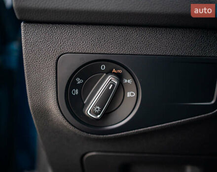 Синий Фольксваген Тигуан, объемом двигателя 1.97 л и пробегом 170 тыс. км за 32888 $, фото 41 на Automoto.ua