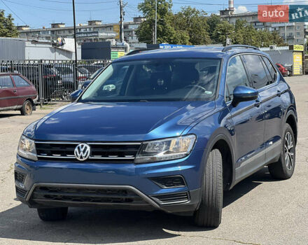 Синій Фольксваген Тігуан, об'ємом двигуна 1.98 л та пробігом 215 тис. км за 16000 $, фото 8 на Automoto.ua