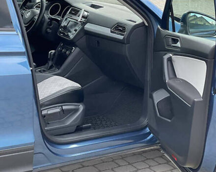 Синий Фольксваген Тигуан, объемом двигателя 2 л и пробегом 117 тыс. км за 18000 $, фото 14 на Automoto.ua